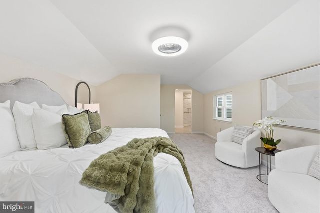 6512 CAPE CT, Falls Church, VA 22043