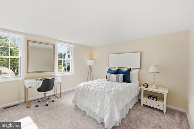 6512 CAPE CT, Falls Church, VA 22043