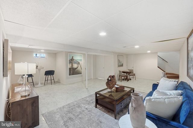 6512 CAPE CT, Falls Church, VA 22043