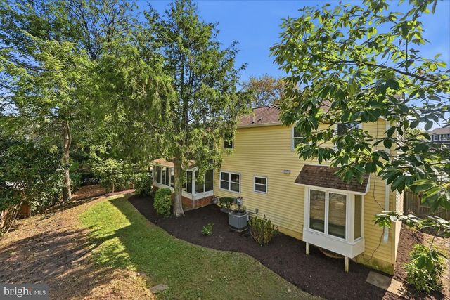 6512 CAPE CT, Falls Church, VA 22043