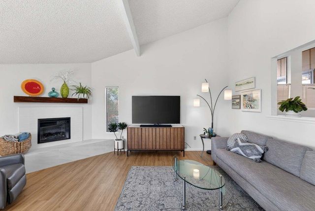 300 Columbia Street, Santa Cruz, CA 95060