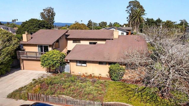 300 Columbia Street, Santa Cruz, CA 95060