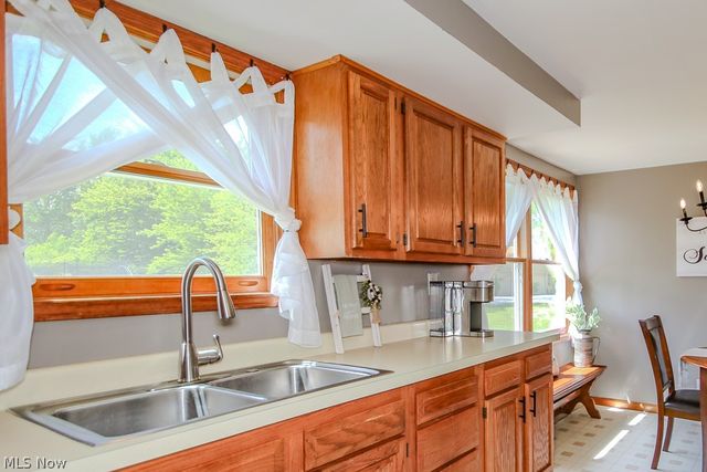 7600 Kniffen Road, Leroy, OH 44077