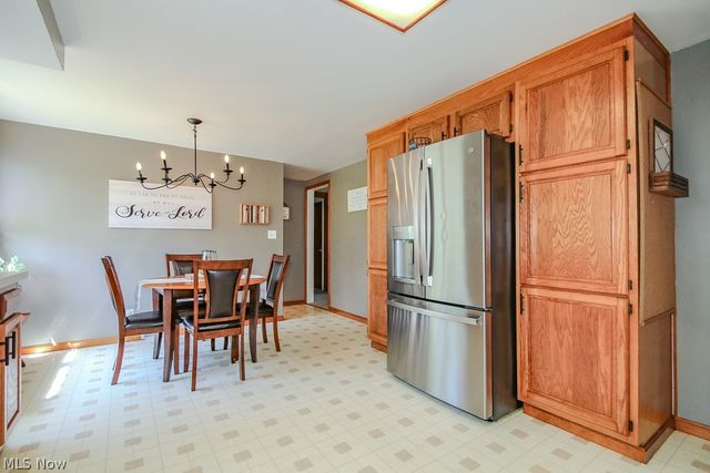 7600 Kniffen Road, Leroy, OH 44077