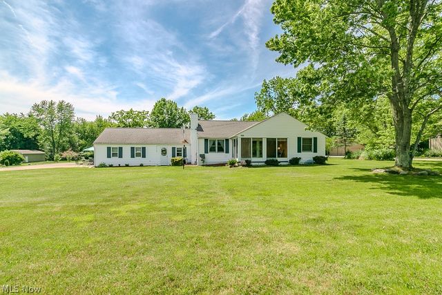 7600 Kniffen Road, Leroy, OH 44077