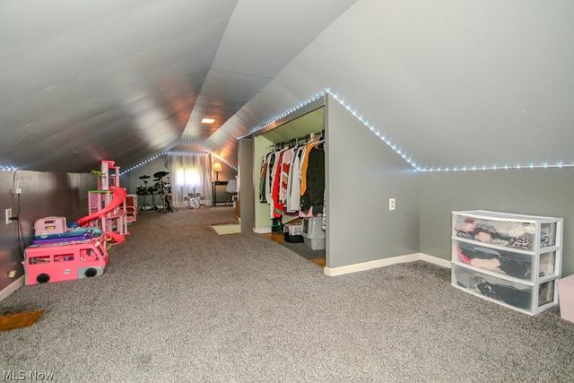 7600 Kniffen Road, Leroy, OH 44077