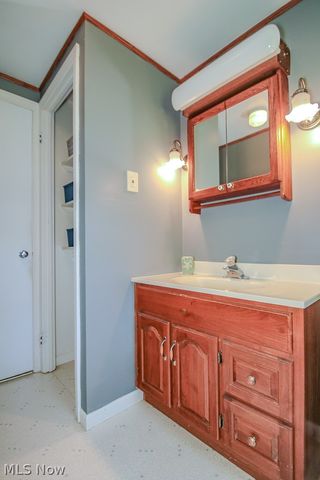 7600 Kniffen Road, Leroy, OH 44077