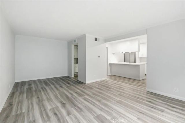 1422 Cabrillo Park B, Santa Ana, CA 92701