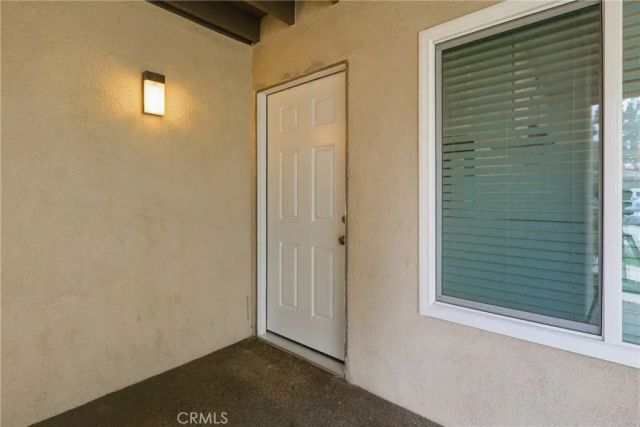 1422 Cabrillo Park B, Santa Ana, CA 92701