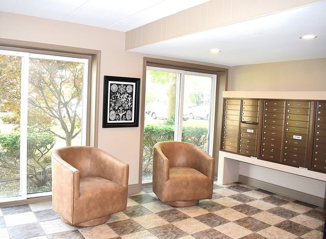 2900 Maple Avenue 10E, Downers Grove, IL 60515