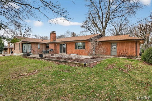 848 S Aldan Drive, Olivette, MO 63132