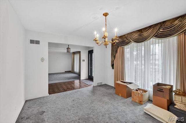 848 S Aldan Drive, Olivette, MO 63132