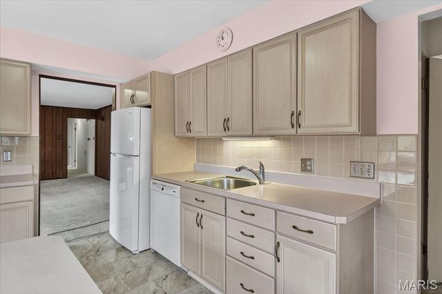 848 S Aldan Drive, Olivette, MO 63132