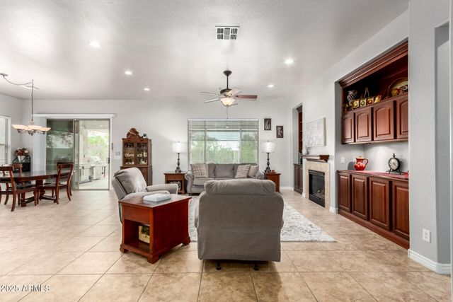 2953 N DESERT HORIZONS Lane, Casa Grande, AZ 85122