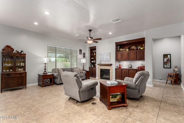 2953 N DESERT HORIZONS Lane, Casa Grande, AZ 85122