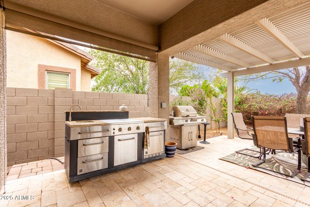 2953 N DESERT HORIZONS Lane, Casa Grande, AZ 85122