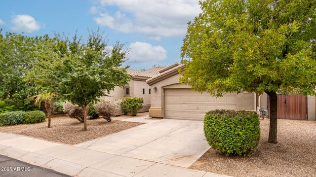 2953 N DESERT HORIZONS Lane, Casa Grande, AZ 85122