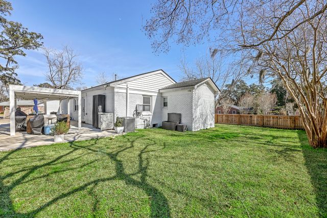 1024 W Recess Road, Hanahan, SC 29410