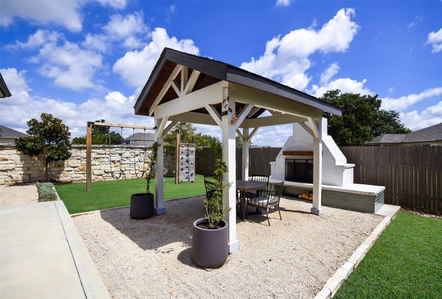 105 Potts ST, Georgetown, TX 78628