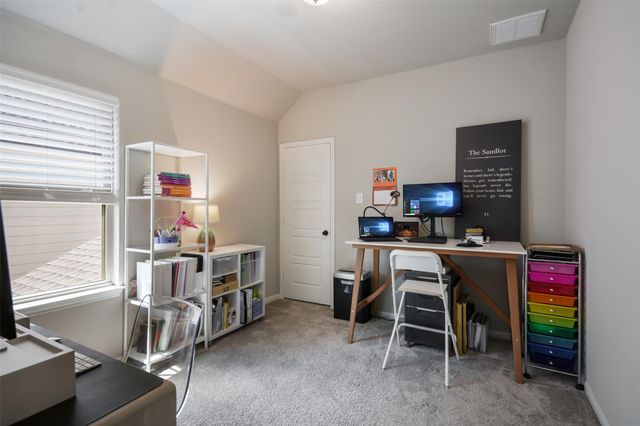 105 Potts ST, Georgetown, TX 78628