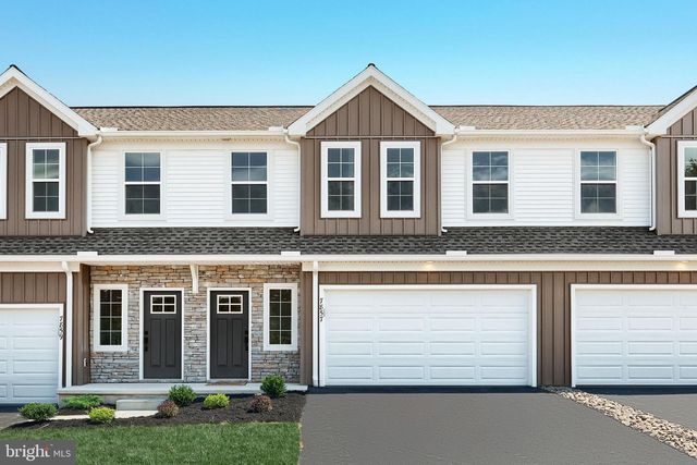 7857 BRIARWOOD DR, Harrisburg, PA 17112