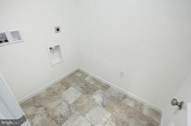 7857 BRIARWOOD DR, Harrisburg, PA 17112