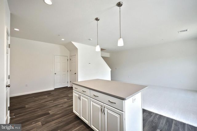 7857 BRIARWOOD DR, Harrisburg, PA 17112