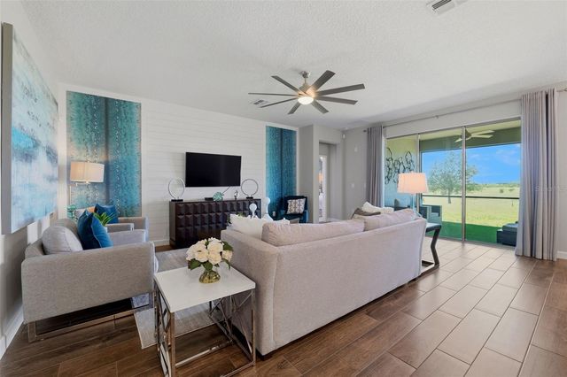 31700 CANNON RUSH DRIVE, San Antonio, FL 33576