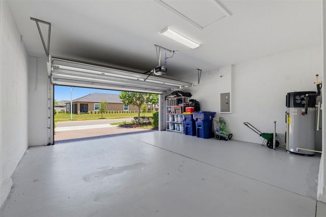 31700 CANNON RUSH DRIVE, San Antonio, FL 33576