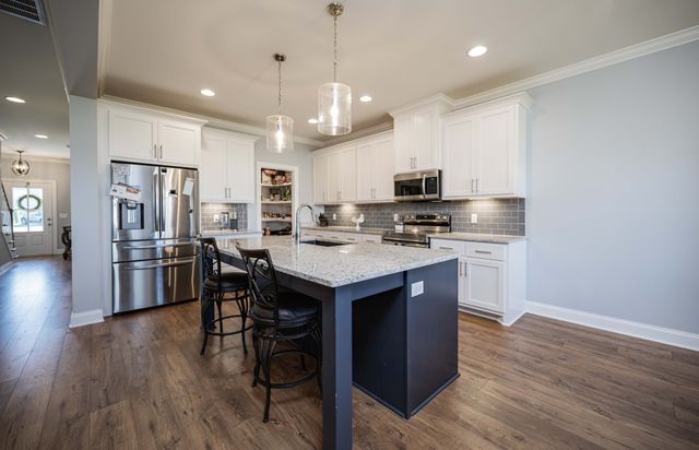 4115 Andes Dr, Murfreesboro, TN 37127