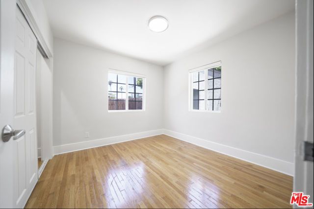 1011 S Plymouth Boulevard, Los Angeles, CA 90019