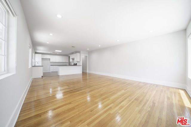 1011 S Plymouth Boulevard, Los Angeles, CA 90019