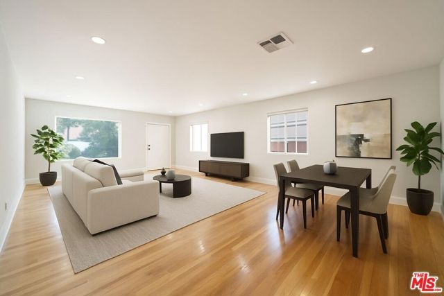 1011 S Plymouth Boulevard, Los Angeles, CA 90019