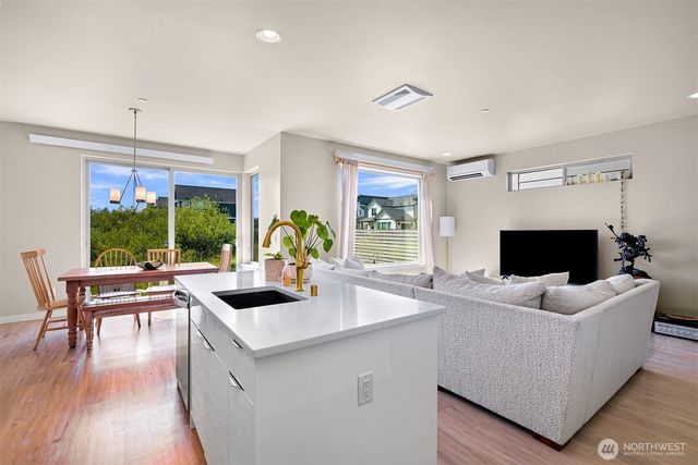 4833 Springside Street, Bellingham, WA 98226