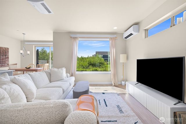 4833 Springside Street, Bellingham, WA 98226