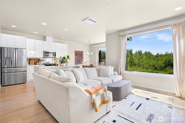 4833 Springside Street, Bellingham, WA 98226