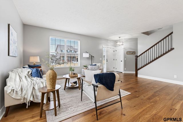 11517 Grissom Street, Papillion, NE 68046