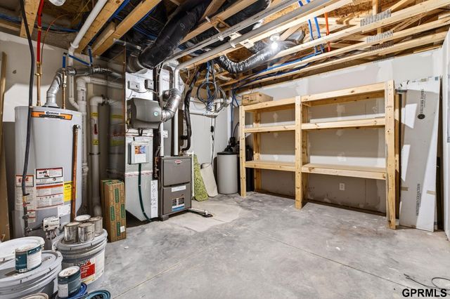 11517 Grissom Street, Papillion, NE 68046