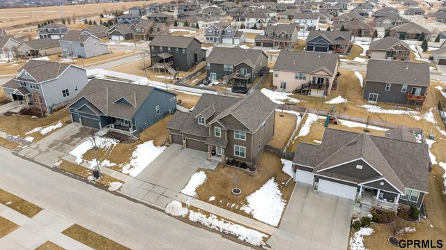 11517 Grissom Street, Papillion, NE 68046