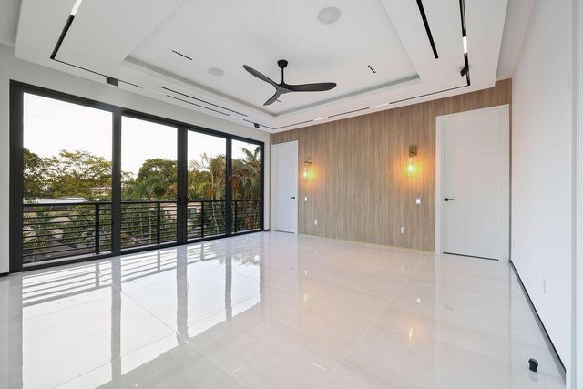 728 NE 17th Terrace, Fort Lauderdale, FL 33304