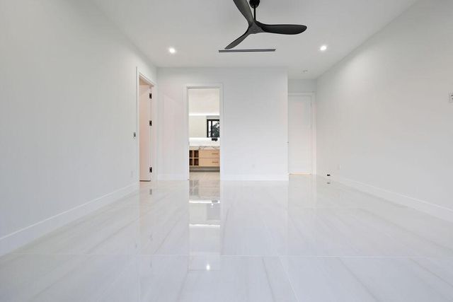 728 NE 17th Terrace, Fort Lauderdale, FL 33304