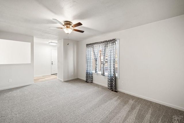 122 Regency Blvd, Pueblo, CO 81005