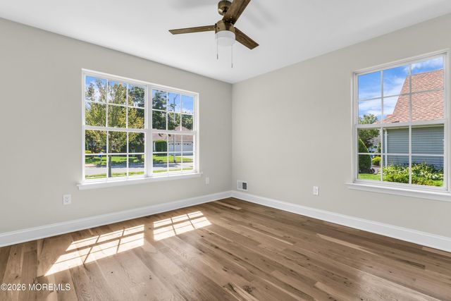 3170 Dillon Lane, Toms River, NJ 08755