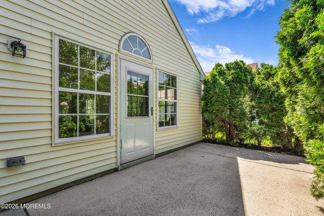 3170 Dillon Lane, Toms River, NJ 08755