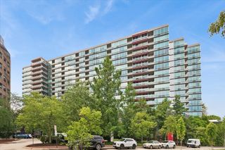 800 Elgin Road 1412, Evanston, IL 60201