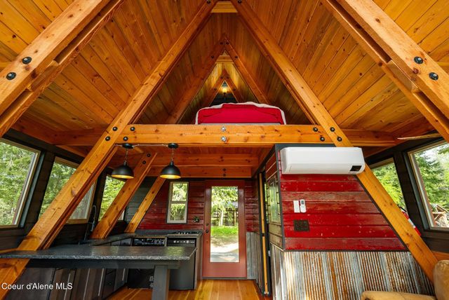 45 Rascals RD, Sandpoint, ID 83864