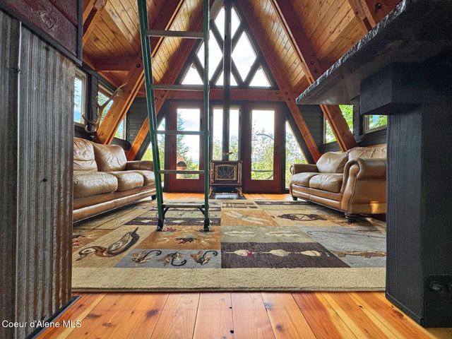 45 Rascals RD, Sandpoint, ID 83864