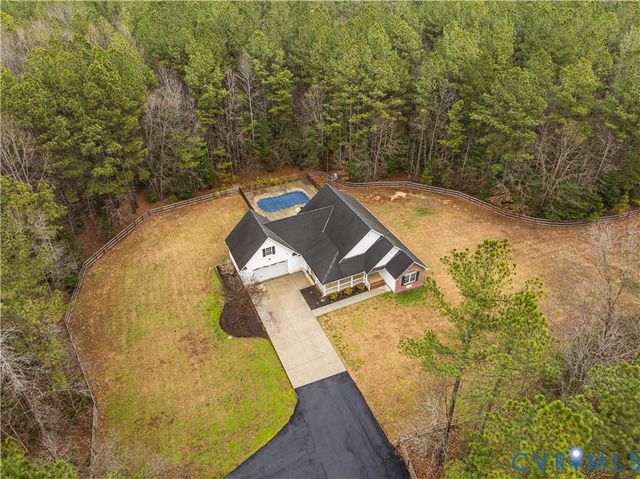 16500 Chinook Dr, Chesterfield, VA 23803