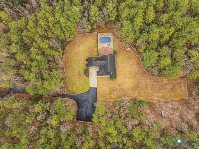 16500 Chinook Dr, Chesterfield, VA 23803