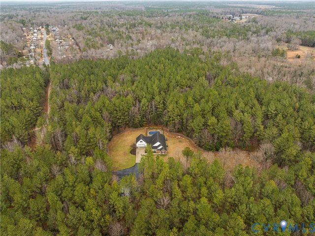 16500 Chinook Dr, Chesterfield, VA 23803